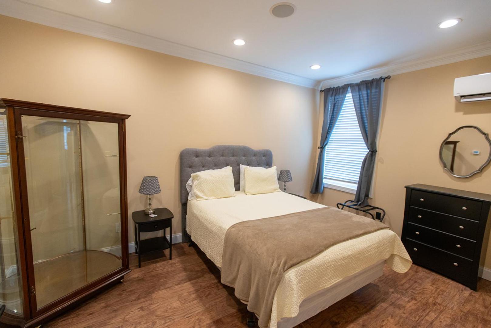 Howard'S Creek Inn ไวท์ซัลเฟอร์สปริงส์ ภายนอก รูปภาพ