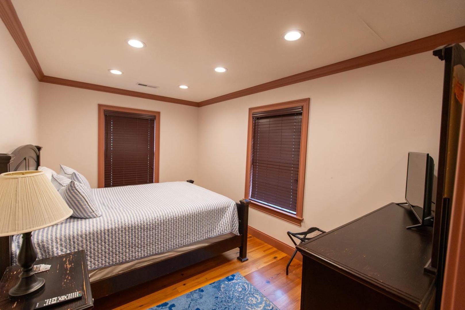 Howard'S Creek Inn ไวท์ซัลเฟอร์สปริงส์ ภายนอก รูปภาพ